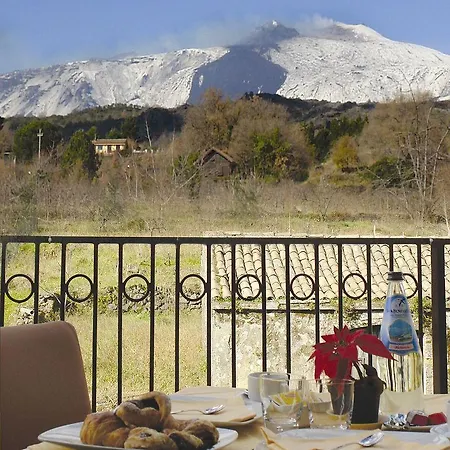 Milomax Hotel