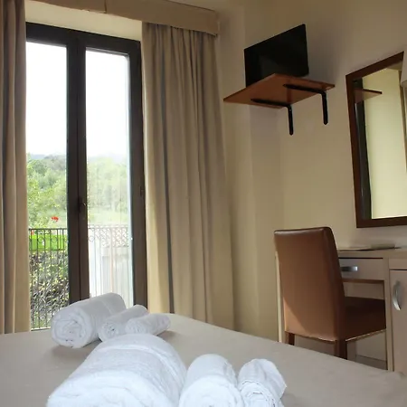 Milomax Hotel Milo
