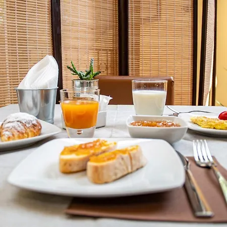 Milomax Hotel 2*