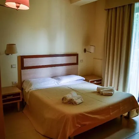 Hotel Milomax 2*